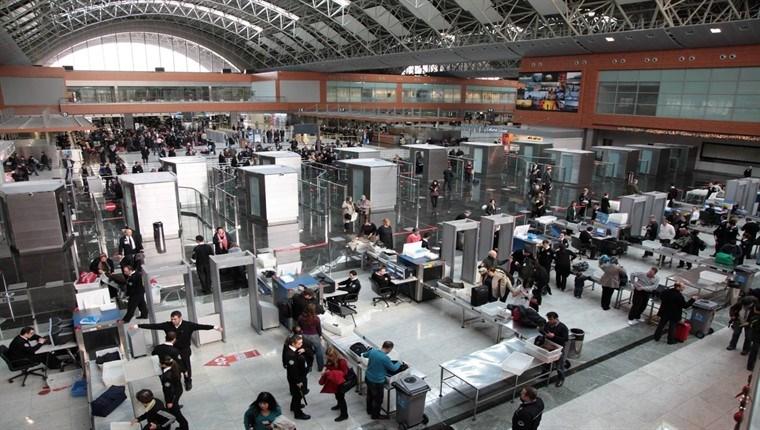 Artık yolcuları havalimanına işletmeci taşıyacak