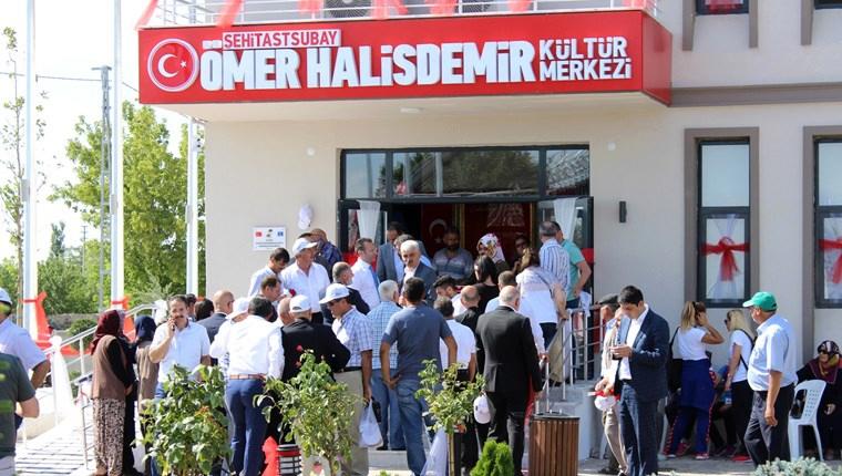 Niğde'de Şehit Ömer Halisdemir Kültür Merkezi törenle açıldı