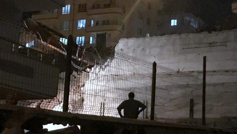 Gaziantep'te inşaat halindeki binanın istinat duvarı çöktü 