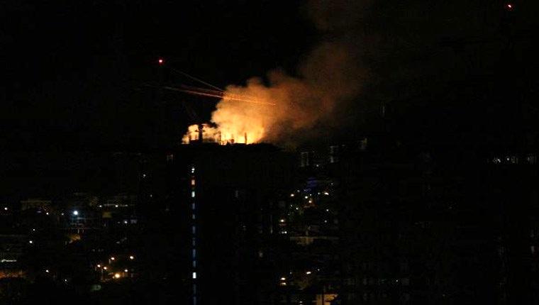 Beykoz'da 33 katlı inşaatta yangın!