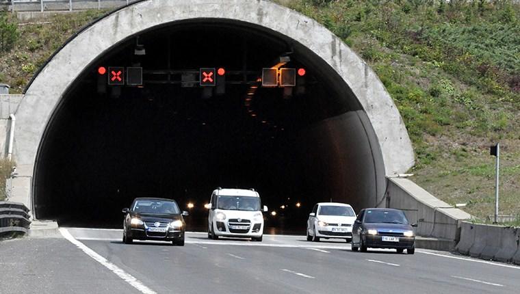 Bolu Dağı Tüneli'nden yarım milyondan fazla araç geçti!
