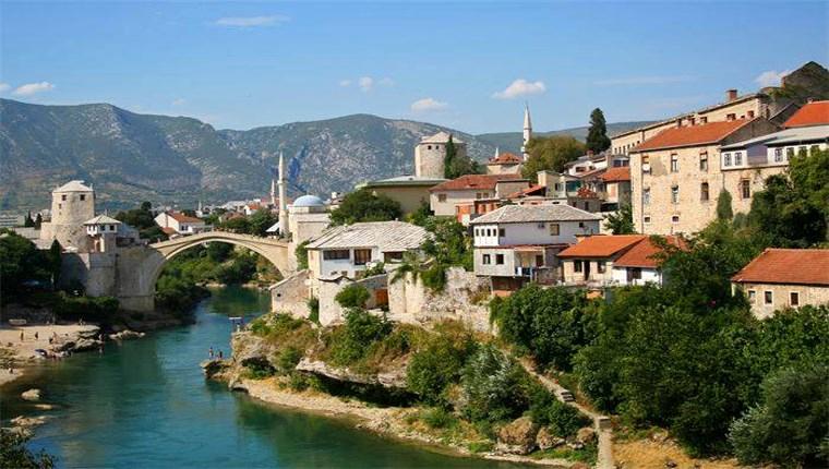 Bosna Hersek'e yeni kültür merkezi!