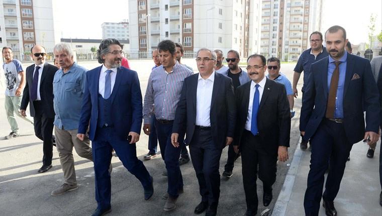 TOKİ Başkanı Turan, Uşak'ta proje alanını inceledi 
