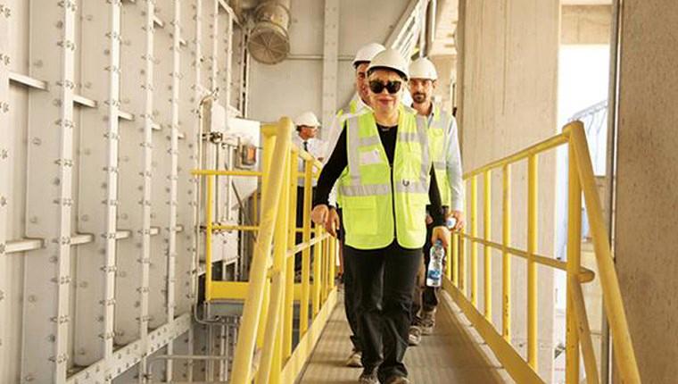 Elazığ'a çimento fabrikası yatırımı yaptı, dünyaya açıldı
