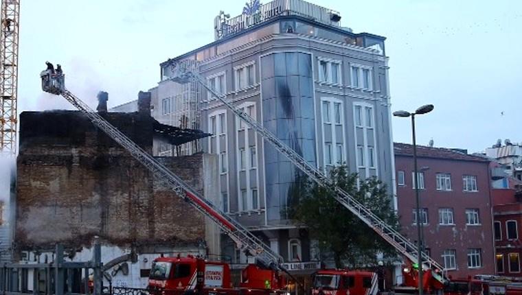 Taksim'de metruk binada çıkan yangın söndürüldü 