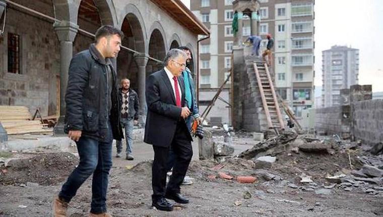 Çifteönü Camii ile Gubaroğlu Mescidinde onarımlar sürüyor