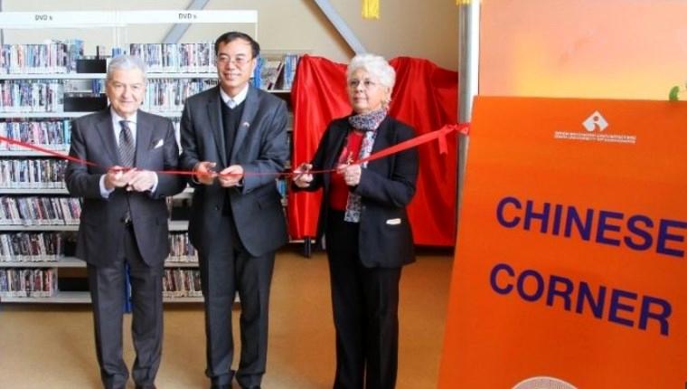 İzmir Ekonomi Üniversitesi'nde Çin Kültür Merkezi açıldı