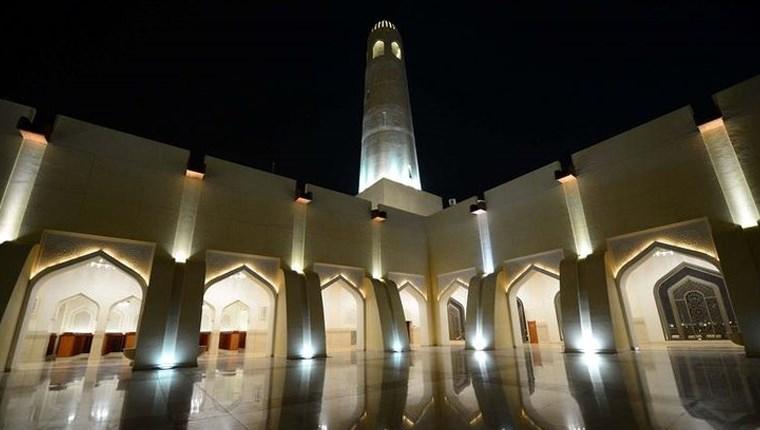 Katar'da göz kamaştıran bir cami