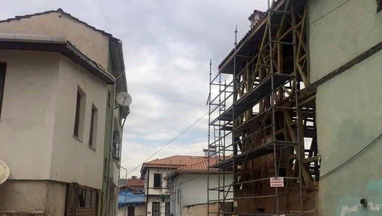 Osmaneli Konağı’nın restorasyon çalışmaları devam ediyor