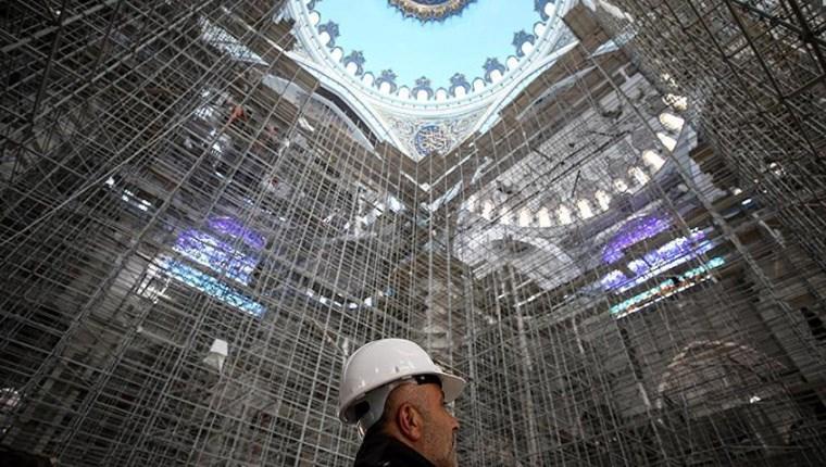 Çamlıca Camisi'nin, 350 bin metreküplük çelik iskelesi sökülüyor 