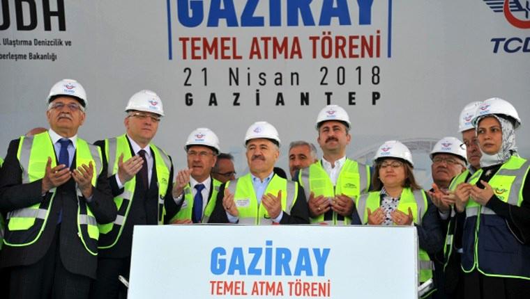 Gaziantep'in raylı sistemi Gaziray'ın temeli atıldı