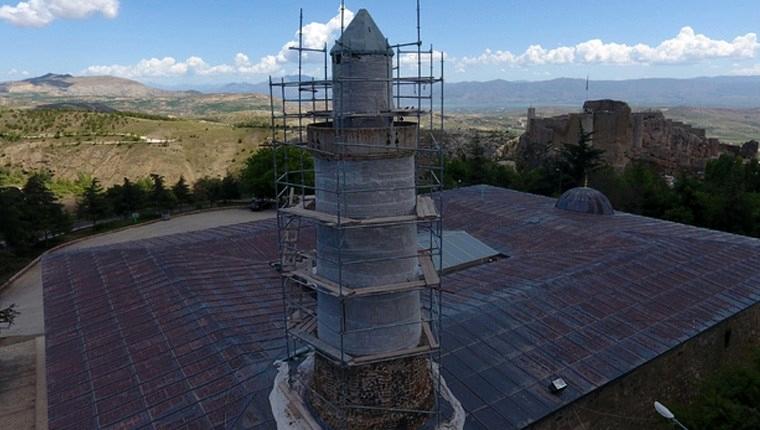 Pisa Kulesi'nden daha eğik "Eğri Minare"de restorasyon bitti
