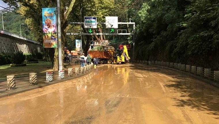 Sel nedeniyle kapanan Sarıyer Tüneli trafiğe açıldı