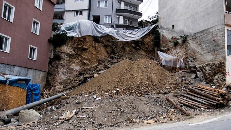 Bursa'da toprak kayması meydana geldi 