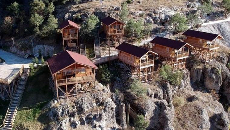 Bolu'daki 3500 yıllık kaya evlerinin kopyaları otele dönüşüyor