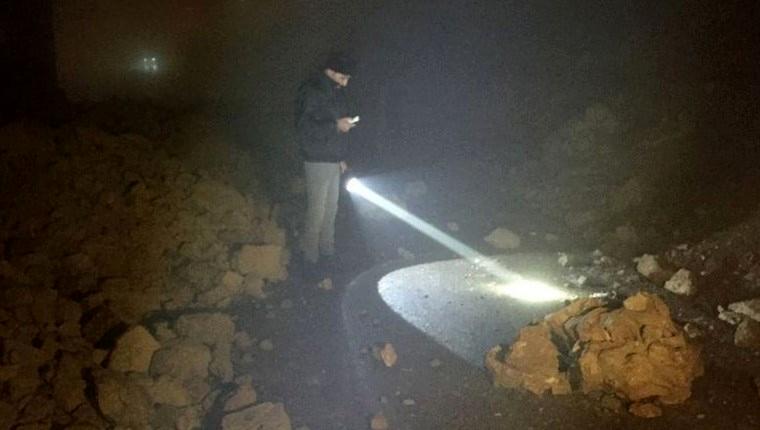 Kahramanmaraş'ta 30 metrelik istinat duvarı çöktü