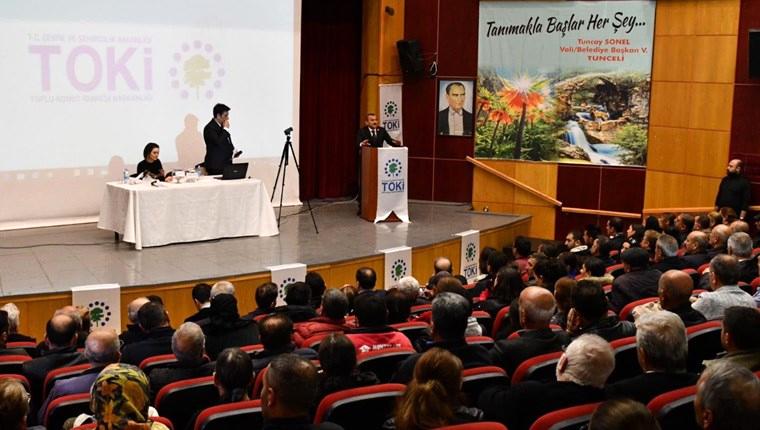 Tunceli'de TOKİ'nin yaptığı 206 konut yapılan kura çekimi yapıldı