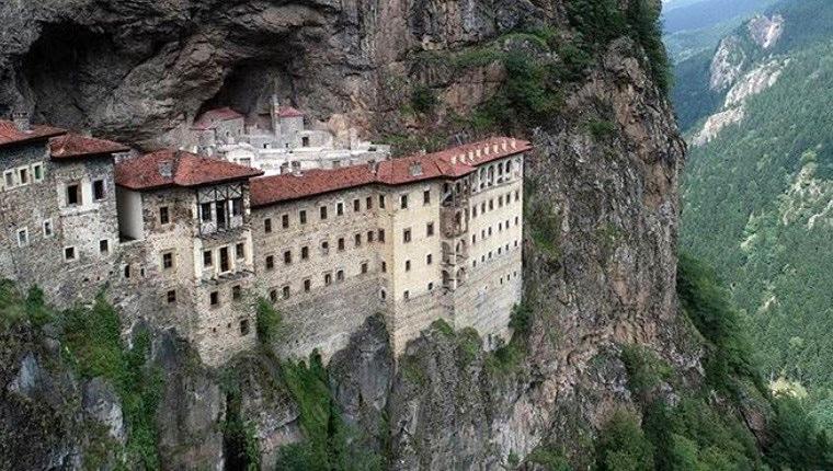 Sümela Manastırı'nın açılışı turizmciye soluk aldıracak 