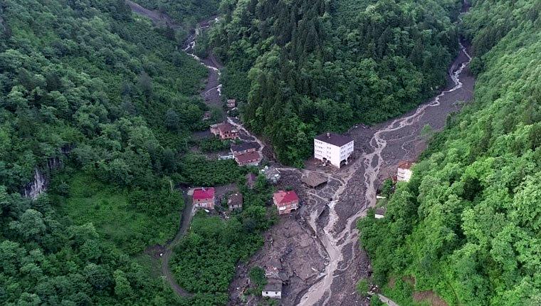 Trabzon’daki selde 11 bina yıkıldı, 14 bina ağır hasar gördü
