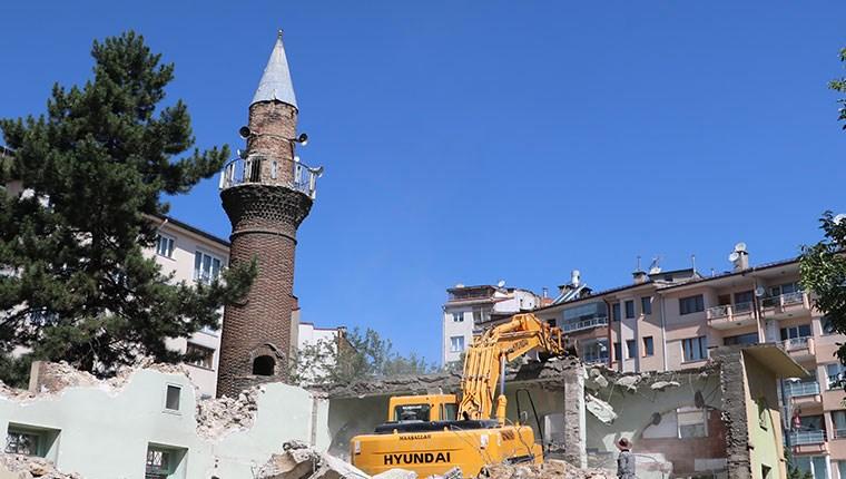 Osman Paşa Camisi 2. kez yıkıldı, minaresi 5 asırdır ayakta 