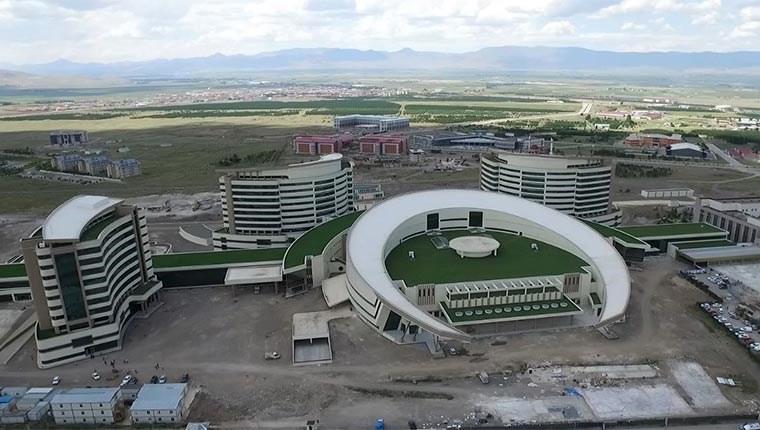 Erzurum Şehir Hastanesi’nde sona doğru