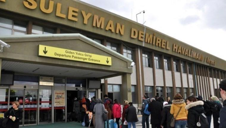 Süleyman Demirel Havalimanı’ndan 10 ayda 134 bin 898 yolcu geçti!