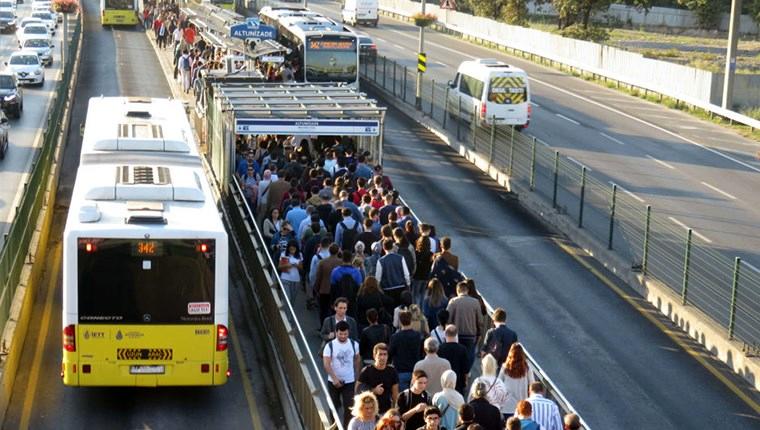 İBB’den metrobüs durakları arası ulaşıma yüzde 79 zam