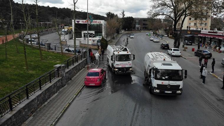 İstanbul'da cadde ve sokaklar dezenfekte edildi