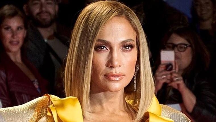 Jennifer Lopez, Kaliforniya'dan 1 milyon 370 bin dolara ev aldı!