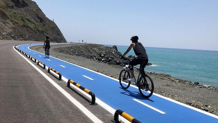 Hatay'daki dünyanın en uzun bisiklet yolu büyük ilgi görüyor