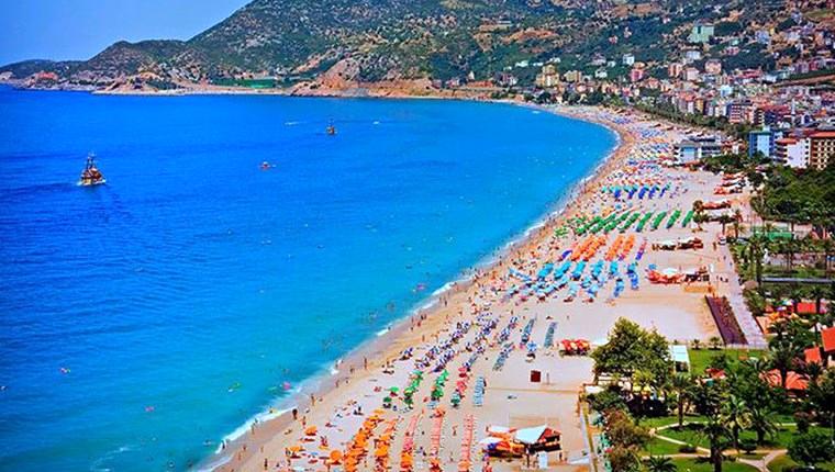 Antalya’ya gelen turist sayısı 1 milyonu aştı