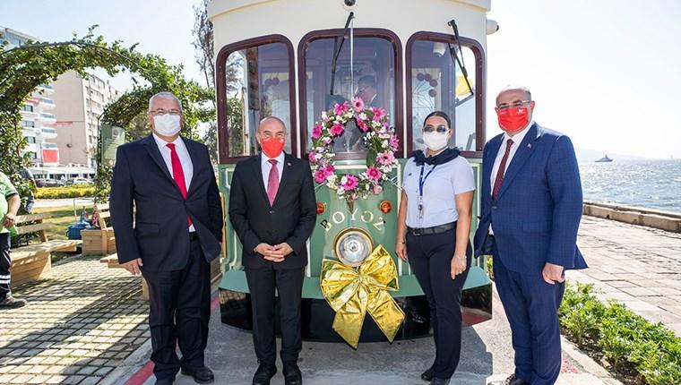 İzmir’de nostaljik tramvay seferlerine başladı!
