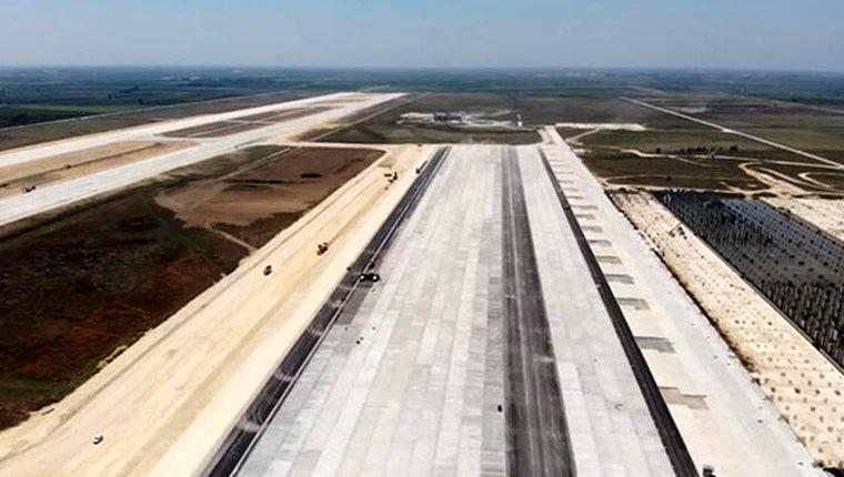 Çukurova Bölgesel Havalimanı'nın üstyapı ihalesi yapıldı