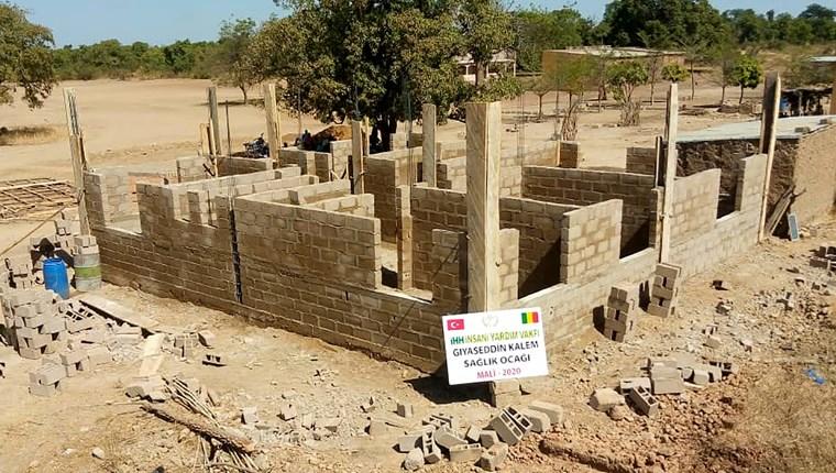 İHH, Mali'de 4 cami ve 3 sağlık ocağı inşa edecek