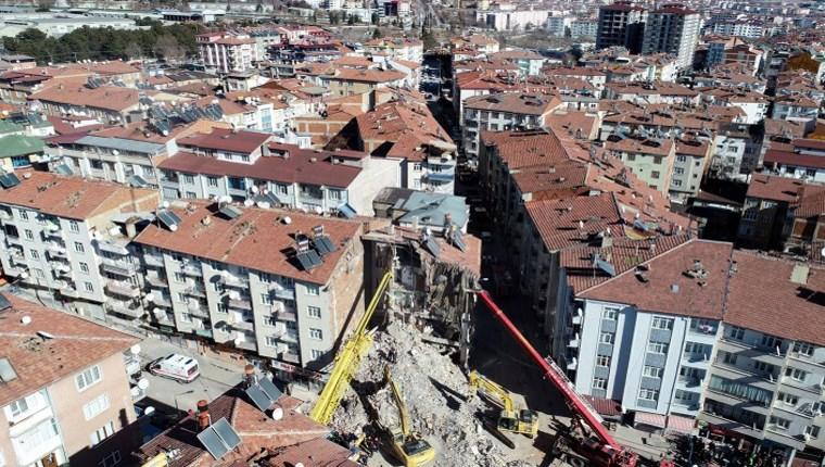 Büyük İstanbul depremi şehri yıkıp geçebilir!