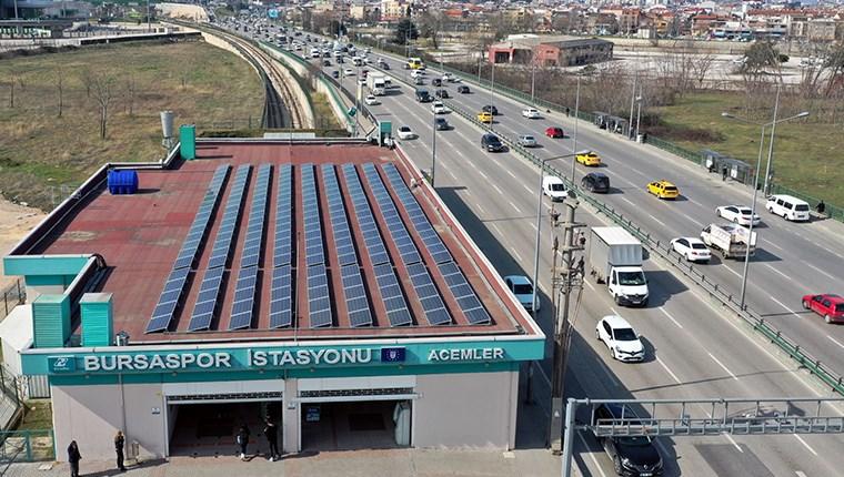Bursa'da metro durakları enerji istasyonuna çevriliyor