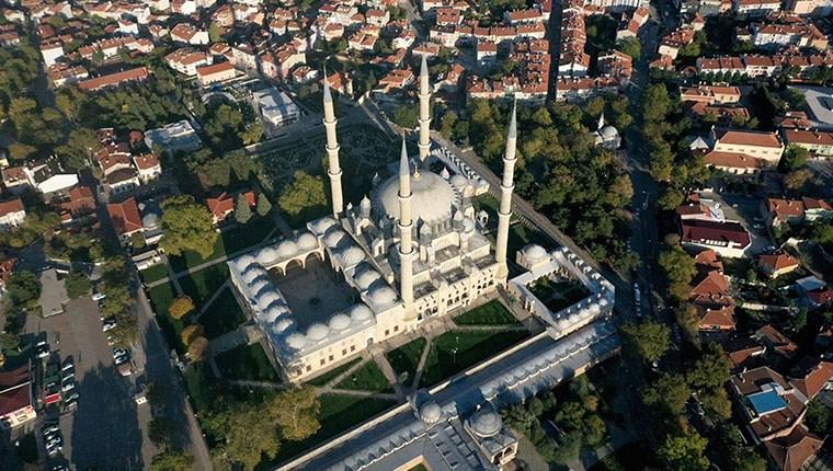 Selimiye Camisi'nin silüetini bozan yapılar kaldırılacak