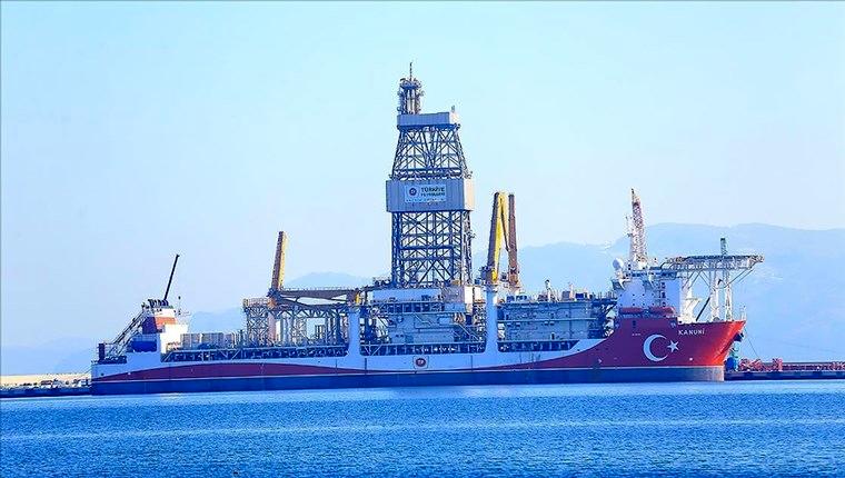 Kanuni sondaj gemisi ilk görevi için Karadeniz'e açıldı!