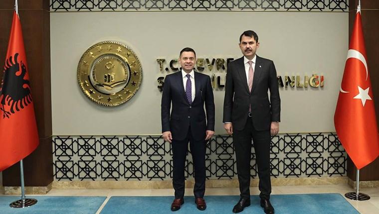 Bakan Kurum, Arnavutluk Devlet Bakanı Ahmetaj ile görüştü