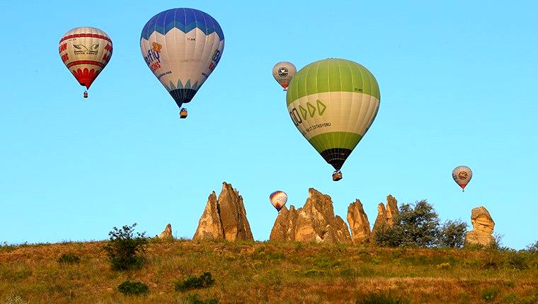 Kapadokya'da sıcak hava balonlarıyla görsel şölen!