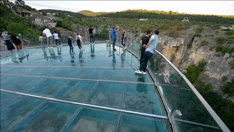 Türkiye'nin ilk cam terası yeniden ziyarete açıldı!