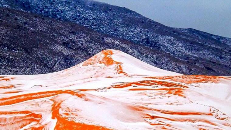 9.000.000 km kare büyüklüğünde dünyanın en büyük sıcak çölü kabul edilen Sahra Çölü'ne en son kar 18 Şubat 1979’da yağmıştı.