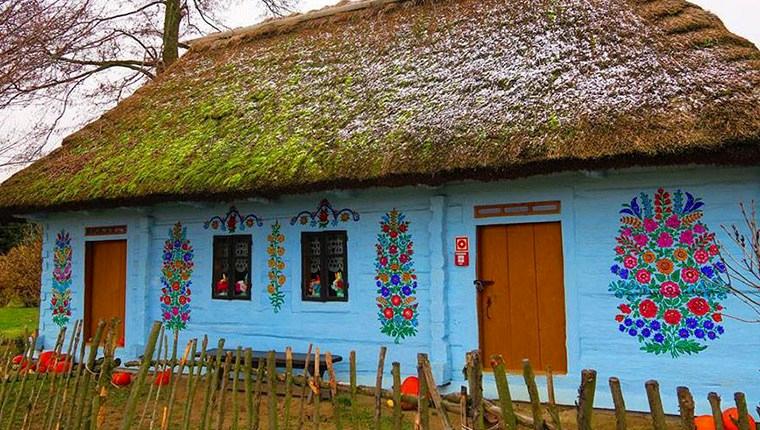 Polonya'nın çiçekli köyü; Zalipie