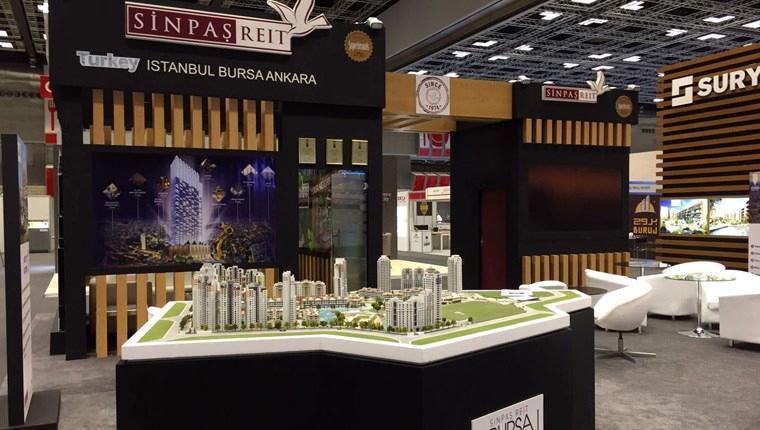 Sinpaş GYO, Queen Central Park ve Bursa Modern projelerini Katarlılara tanıttı.