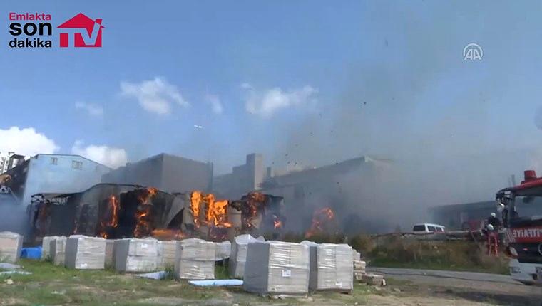 Halkalı'da fabrika yangını!