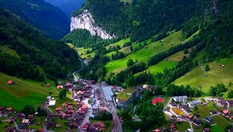 İsviçre'nin Alpleri'ndeki muhteşem kasaba!