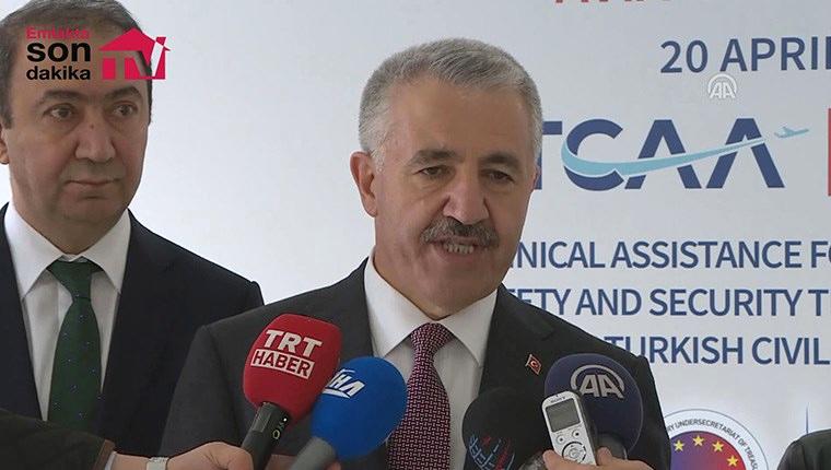 Bakan Arslan: 2020'de Çeşme - Alaçatı Havalimanı hizmete girecek