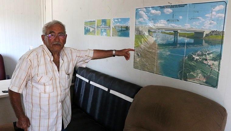84 yaşındaki "Köprücü Amca" 750'den fazla köprü inşa etmiş