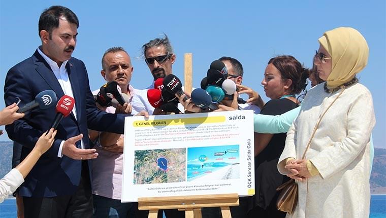 Emine Erdoğan, Bakan Kurum’un davetlisi olarak Salda Gölü’nü inceledi