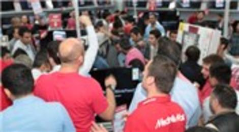 Media Markt Istanbul Daki 10 Uncu Magazasini Axis Avm De Acti
